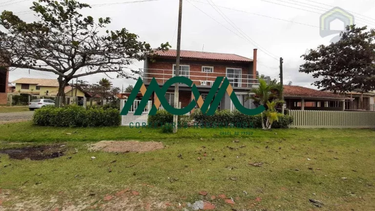 Imagem Sobrado Beira Mar em Itapoá com 4 suítes - PÉ na Areia
