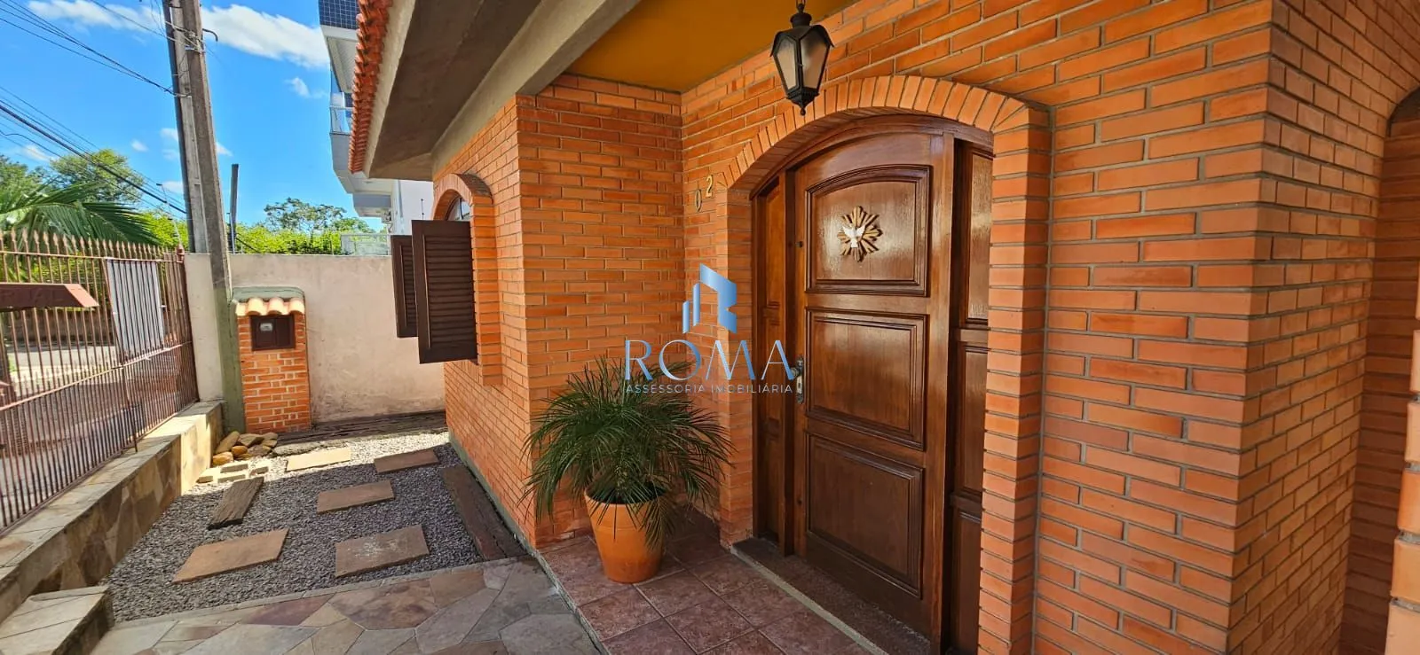 Foto do imóvel Casa de 3 dormitórios na Avenida Medianeira!