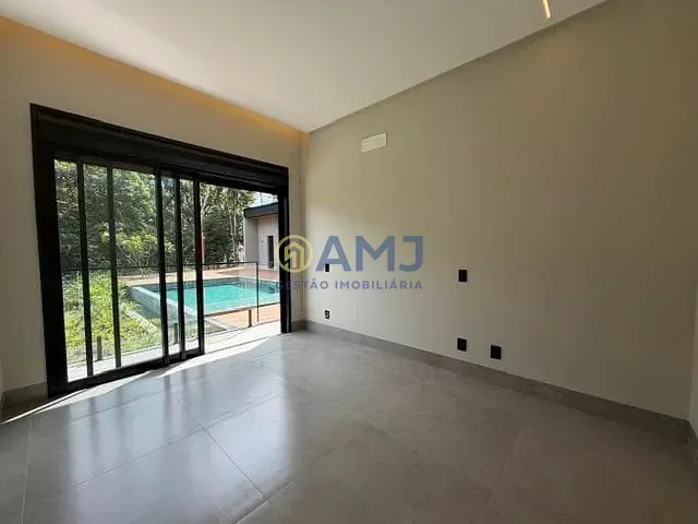 Imagem Chácara à Venda no Cond. Reserva das Aroeiras