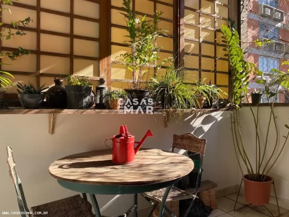 Foto do imóvel Cobertura de luxo à venda na Lagoa, Rio de Janeiro-RJ: 4 quartos, 2 suítes, 4 banheiros, 3 vagas de garagem, 240 m².