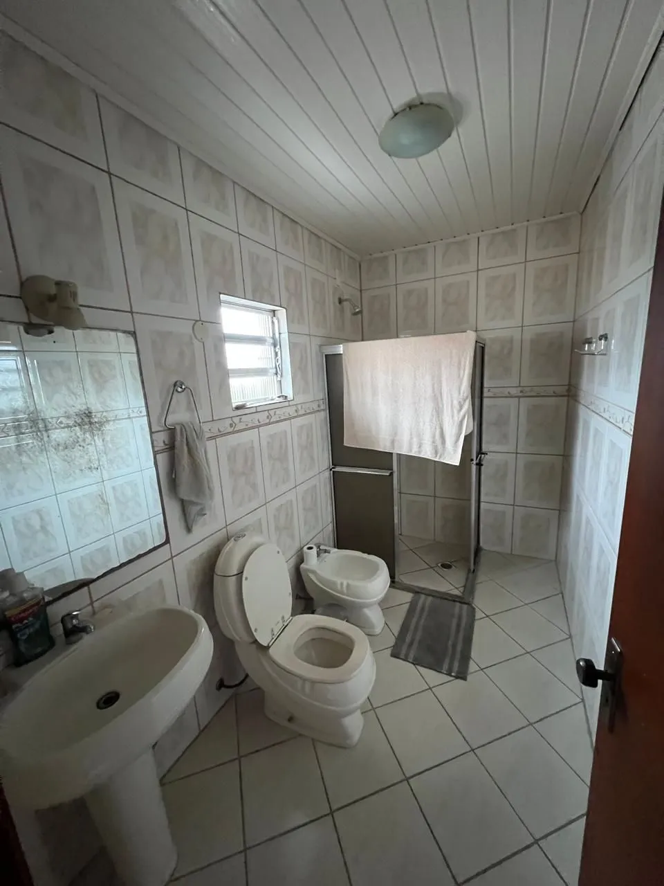 Imagem Casa Residencial Semimobiliada com 2 Suítes e Piscina em Viamão, RS