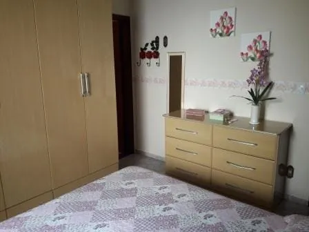 Imagem Casa à venda 3 Quartos, 1 Suite, 2 Vagas, 159.1M², Vila Rica, Pindamonhangaba - SP