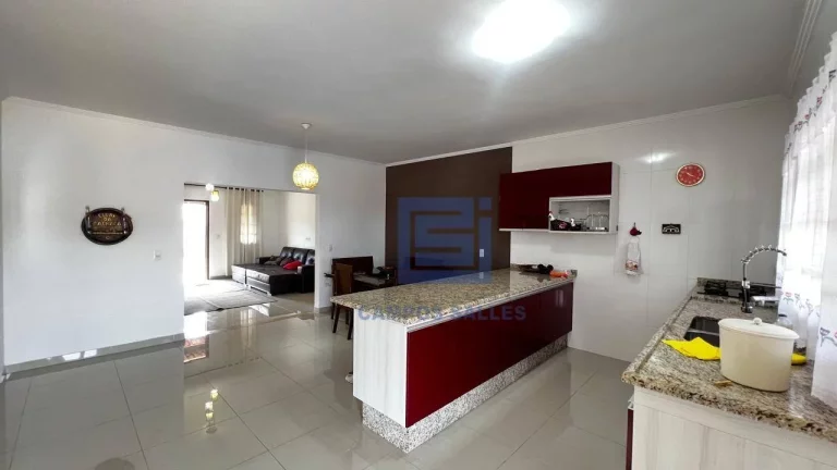 Imagem Chácara com 4 dormitórios à venda, 1300 m² por R$ 750.000,00 - Lavras de Baixo - Socorro/SP