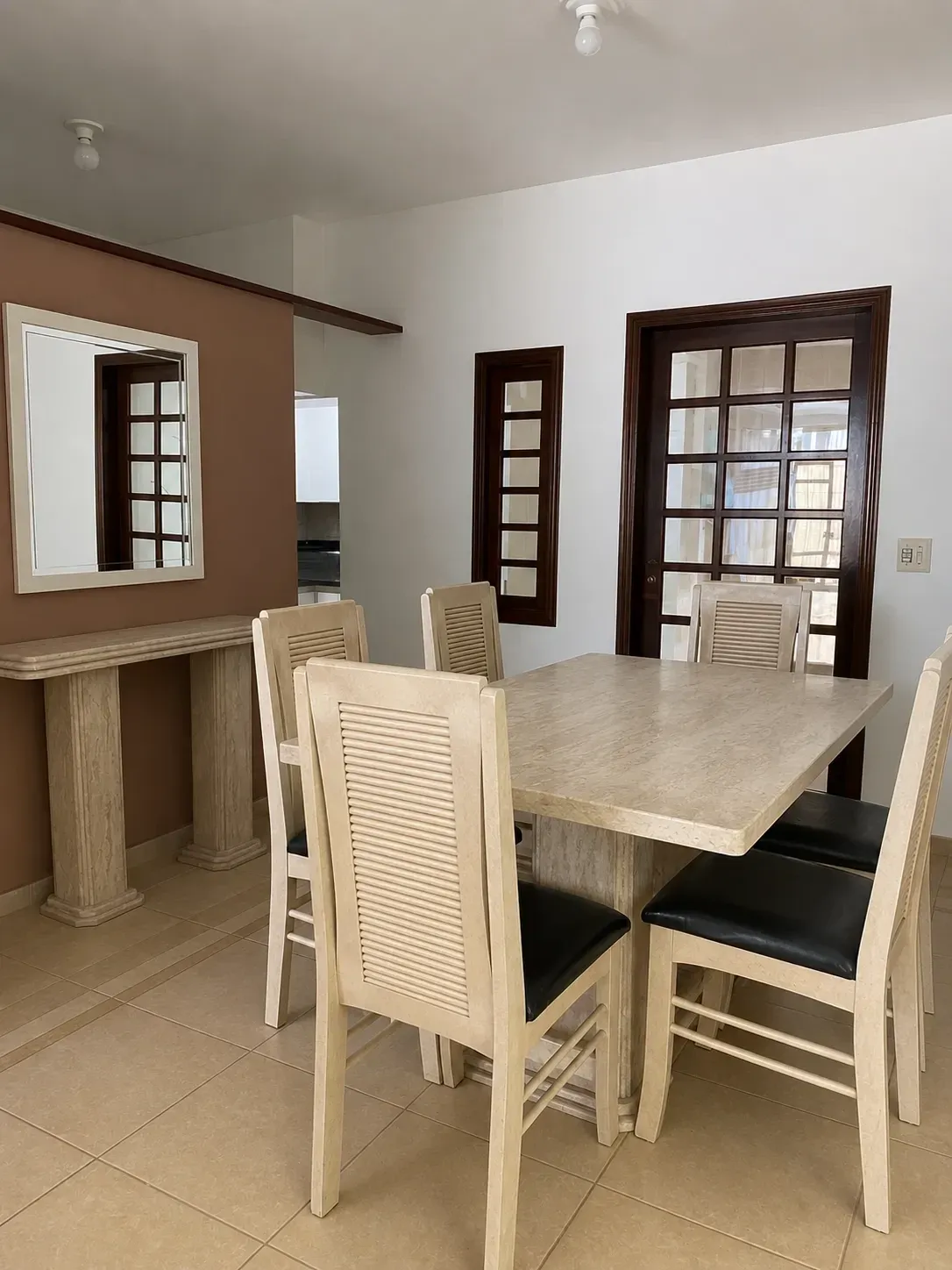Imagem Sobrado com 4 Quartos à Venda, 206 m² em Planalto Paulista - São Paulo
