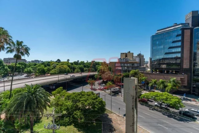 Imagem Studio para alugar, 37 m² por R$ 2.861,07/mês - Centro - Porto Alegre/RS