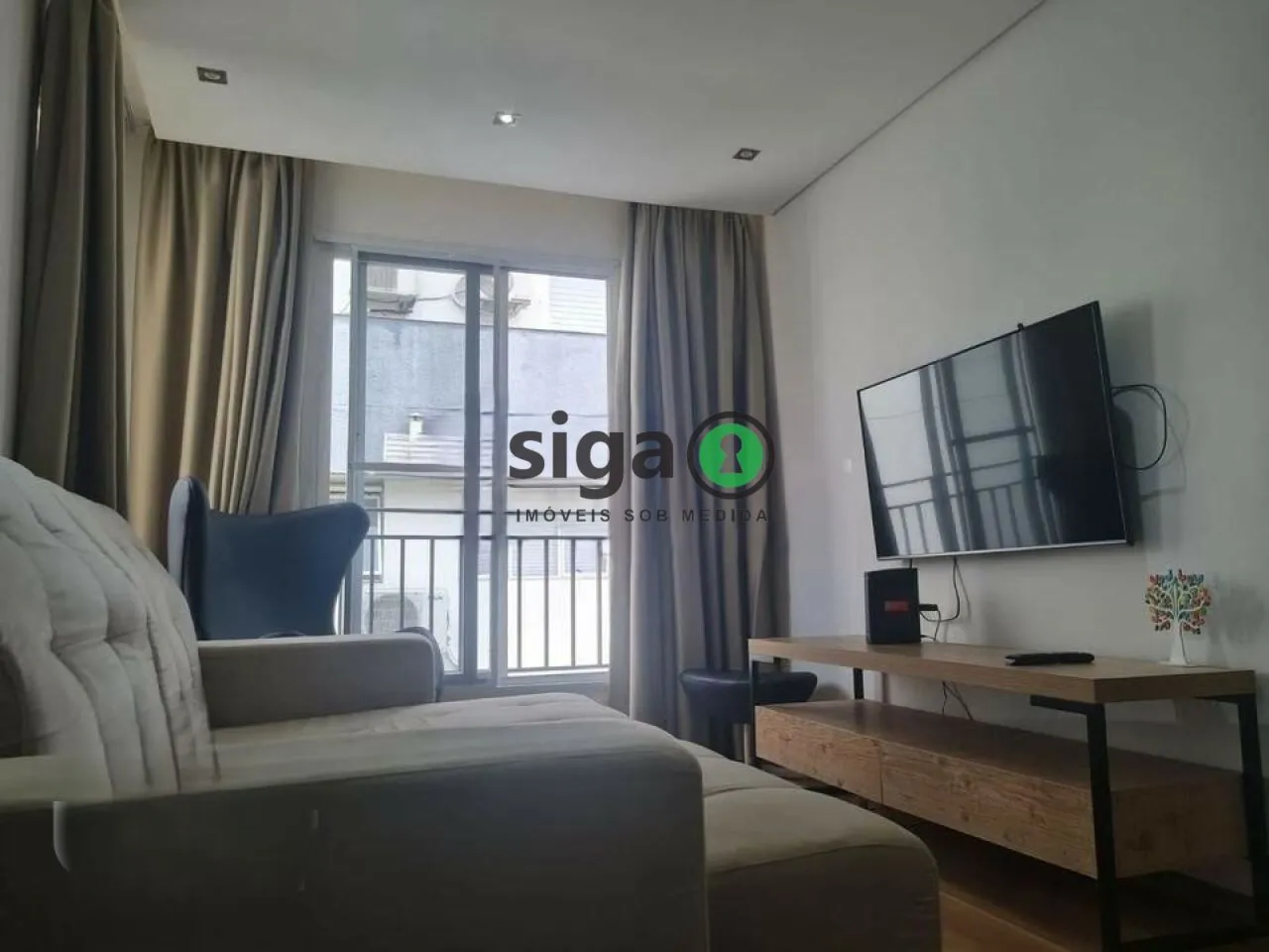 Foto do imóvel apto à Venda na Vila Madalena, com ², 1 quarto e 1 vaga, SEMI MOBILIADO