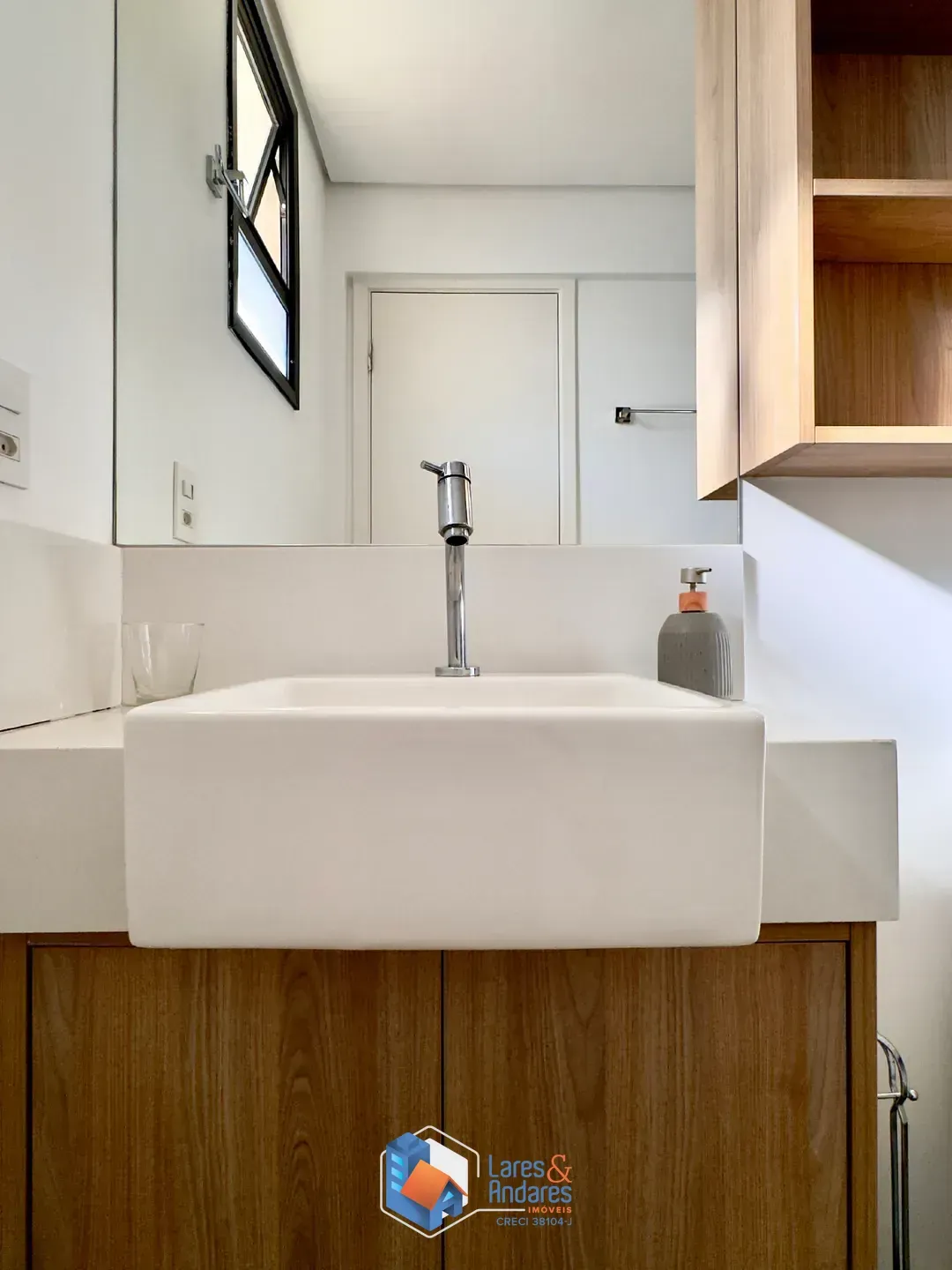 Imagem Apartamento para venda em Pinheiros com 1 quarto, sendo 1 suíte, 71m²