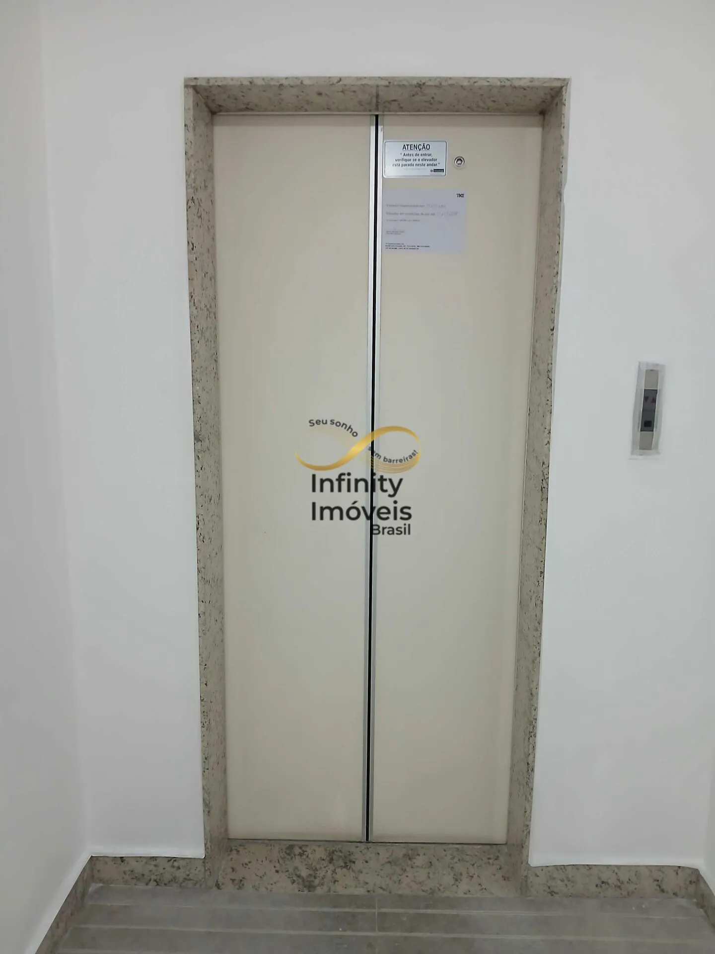 Imagem Apartamento Loft em Lourdes, Belo Horizonte/MG