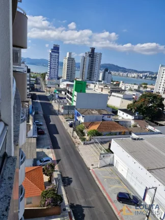Imagem Apartamento à venda à 500 metros da Beira Mar Continental, Estreito/SC