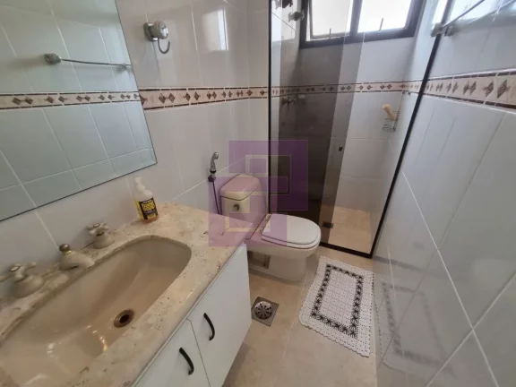 Imagem Pitangueiras ! Piscina Privativa. 300 metros do mar.