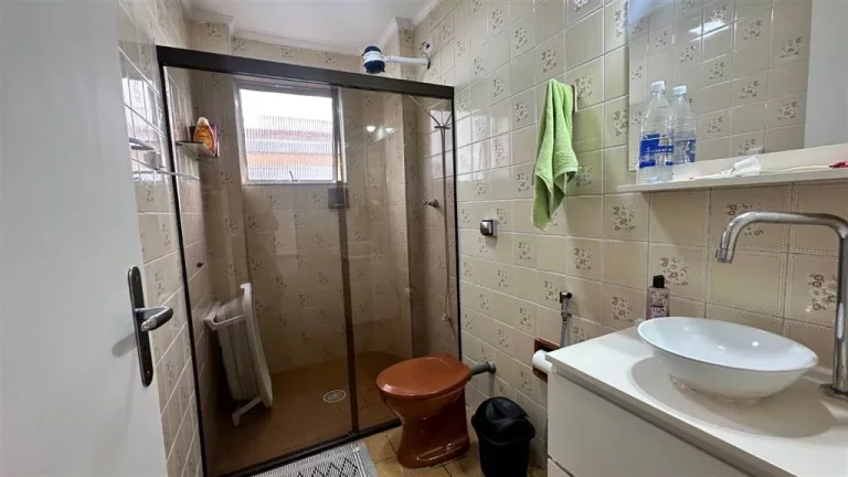 Imagem APARTAMENTO COM 145 m² - GUILHERMINA - PRAIA GRANDE SP