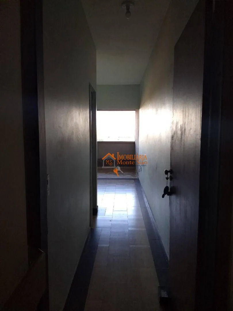 Imagem Sobrado com 3 dormitórios à venda, 245 m² por R$ 424.000,00 - Jardim Santa Lídia - Guarulhos/SP