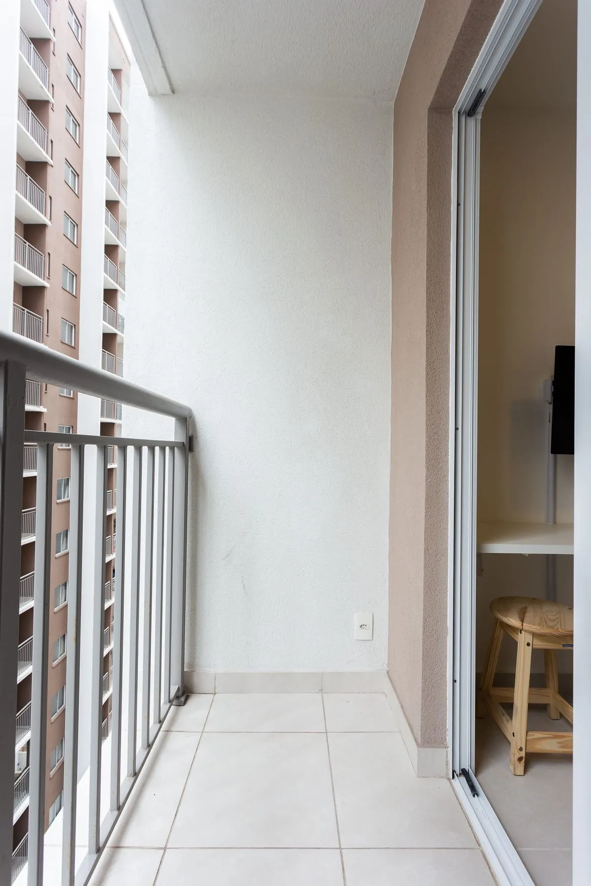 Imagem Apartamento com 1 Quarto para alugar, 28m² - Chácara Santo Antônio