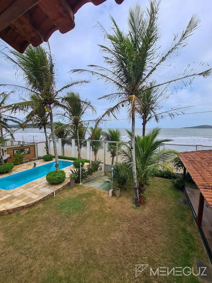 Imagem CASA 6 QUARTOS DE FRENTE TOTAL PARA O MAR, PÉ NA AREIA EM SANTA MÔNICA