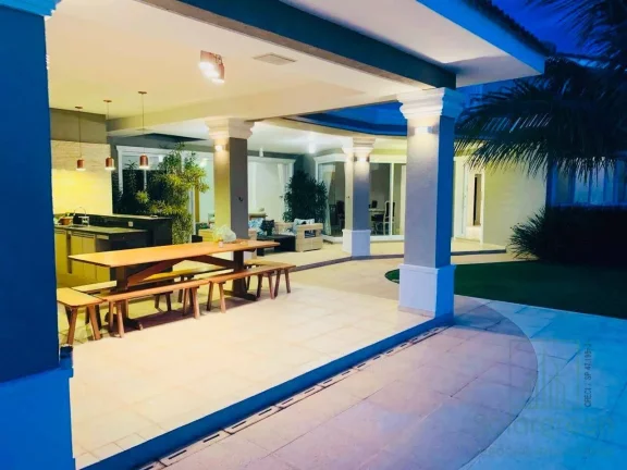 Imagem Casa de Condomínio, 486 m², mobiliado, à Venda em Atibaia
