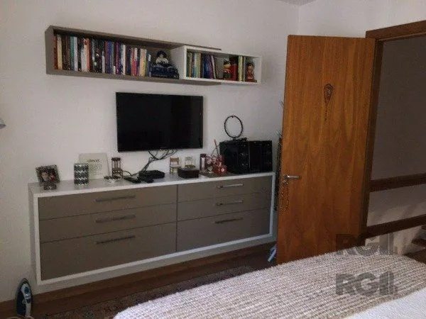 Imagem Casa em Condomínio fechado