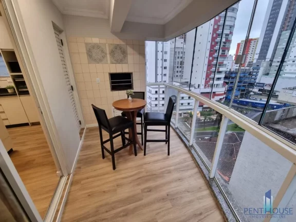 Imagem Apartamento Zona Central para Venda em Balneário Camboriú, CENTRO, 3 dormitórios, 1 suíte, 2 banheiros, 2 vagas
