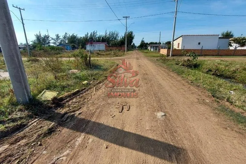 Imagem Terreno de esquina à venda no Marisul em Imbé com 325m²