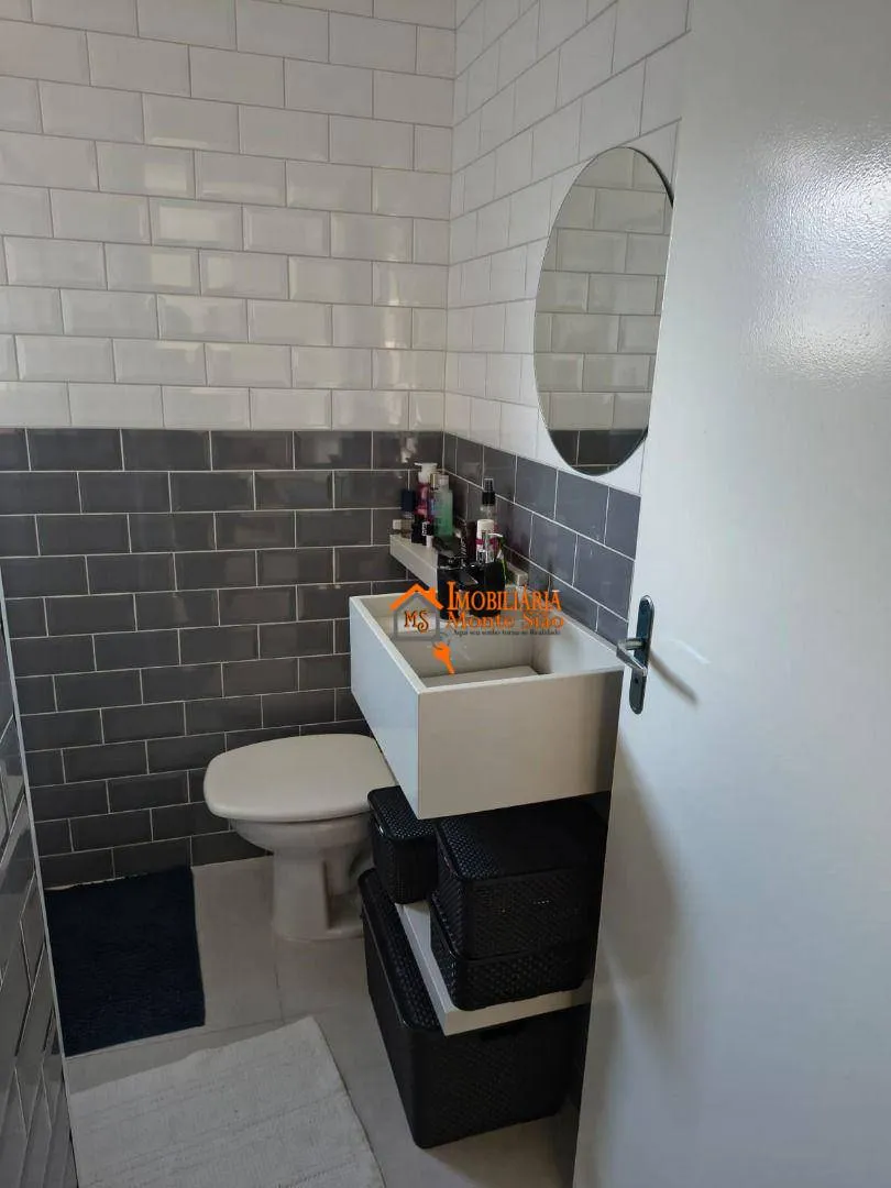 Imagem Apartamento com 2 dormitórios à venda, 60 m² por R$ 330.000,00 - Parque Continental II - Guarulhos/SP