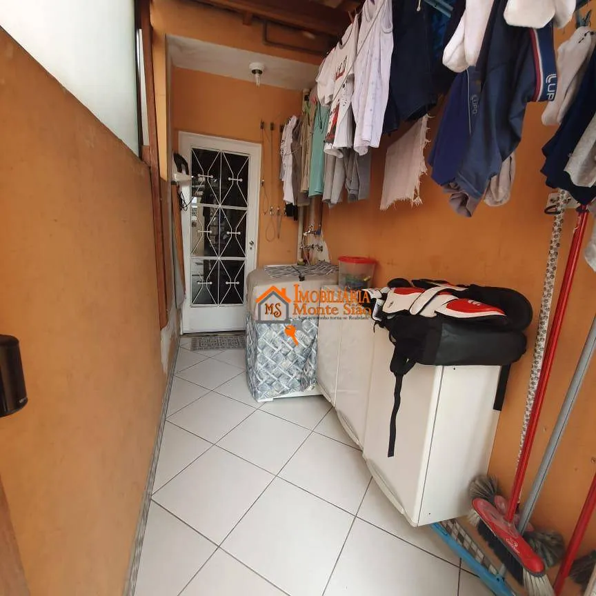 Imagem Sobrado com 3 dormitórios à venda, 150 m² por R$ 689.000,00 - Jardim Santa Mena - Guarulhos/SP