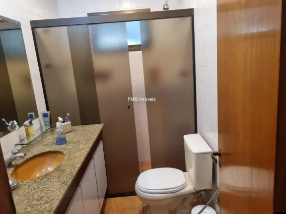 Imagem APARTAMENTO 181m² - 4 DORMITÓRIOS ( 1 SUÍTE) - 3 VAGAS - CAMPO BELO