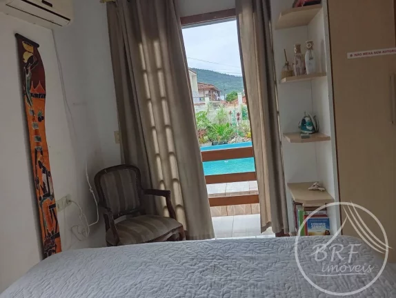 Imagem Excelente Casa 3 Dormitórios/Suíte c/ Piscina + Loft nos Ingleses