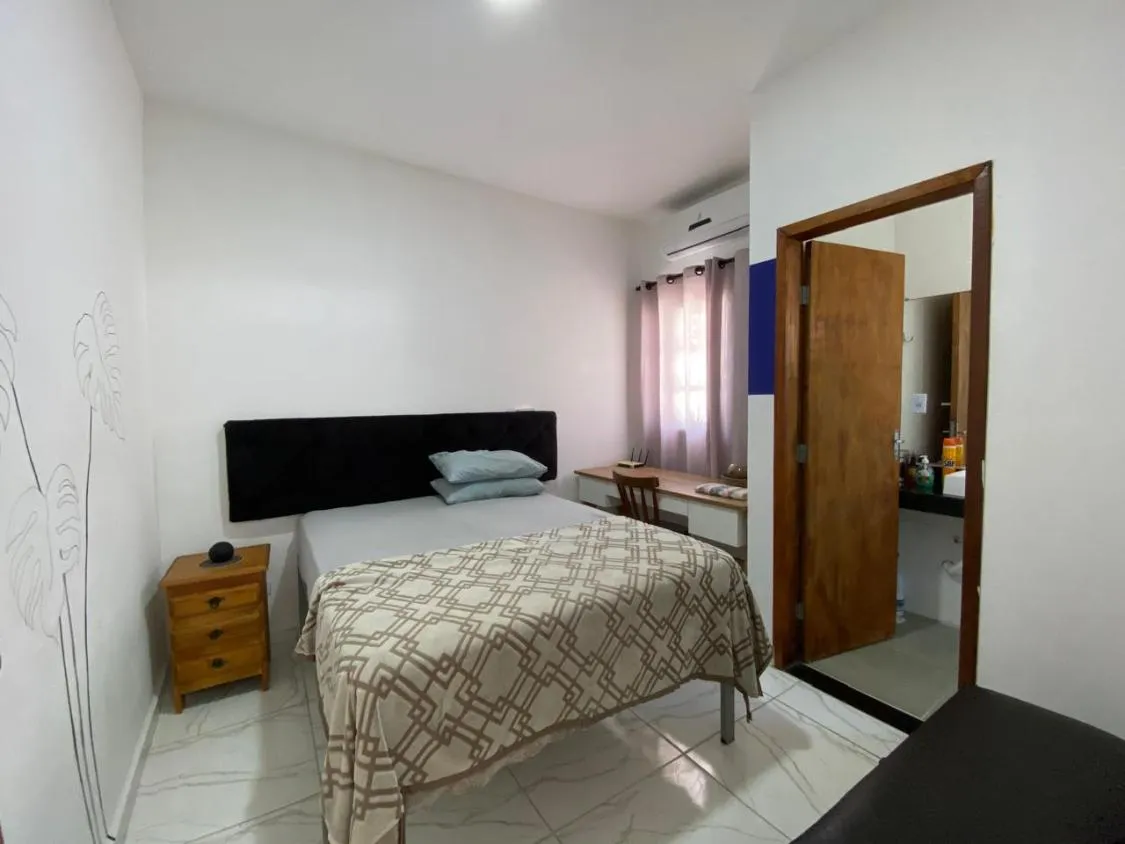 Imagem LINDA CASA EM CONDOMINIO COM PISCINA A 800 METROS DO MAR NO CIBRATEL II EM ITANHAEM