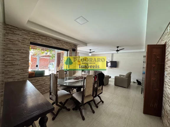 Imagem Sobrado com 7 Suítes, Piscina e Área Gourmet ? Excelente Oportunidade de Negócio