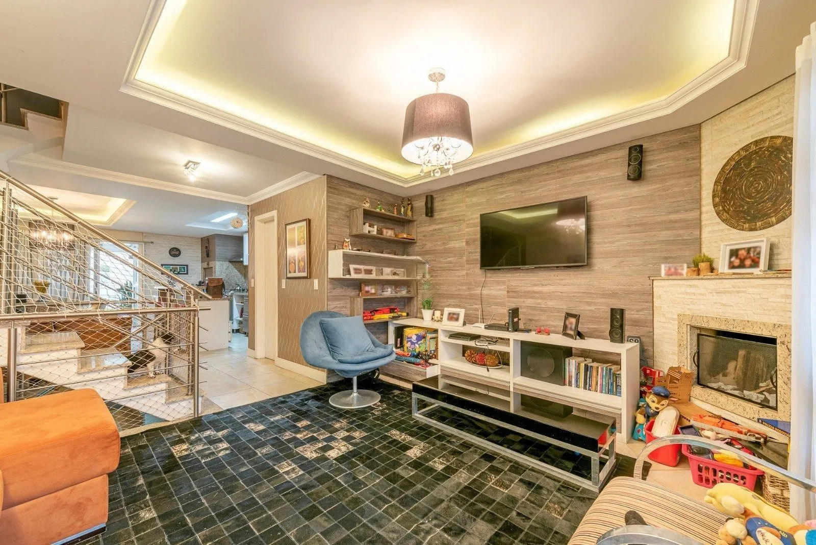 Imagem Casa com 3 dormitórios, suíte, pátio com spa, 3 vagas, Rua do Pampa - Ecoville