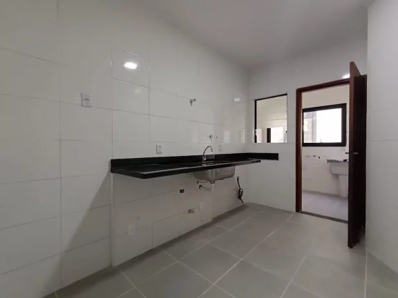 Imagem Apartamento na Ponta da praia com 03 quartos e sacada!