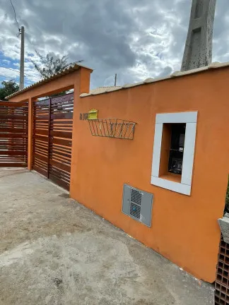 Imagem Casa com 2 Quartos à Venda, 130 m² em Jamaica - Itanhaém
