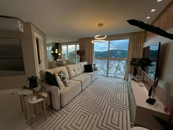 Imagem Falcon Tower