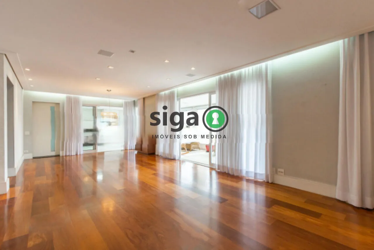 Foto do imóvel Apartamento de 200m2 à venda com 3 suites e 3 vagas de garagem no Panamby