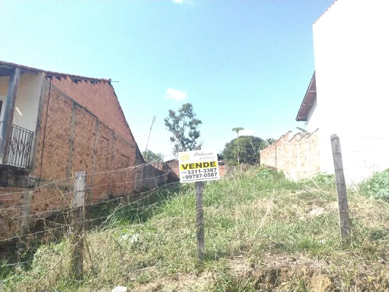 Imagem Terreno à venda 300M², Pingo de Ouro, Guaratinguetá - SP