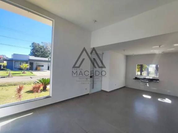 Imagem Casa Nova com 3 Suítes e Piscina no Ninho Verde I