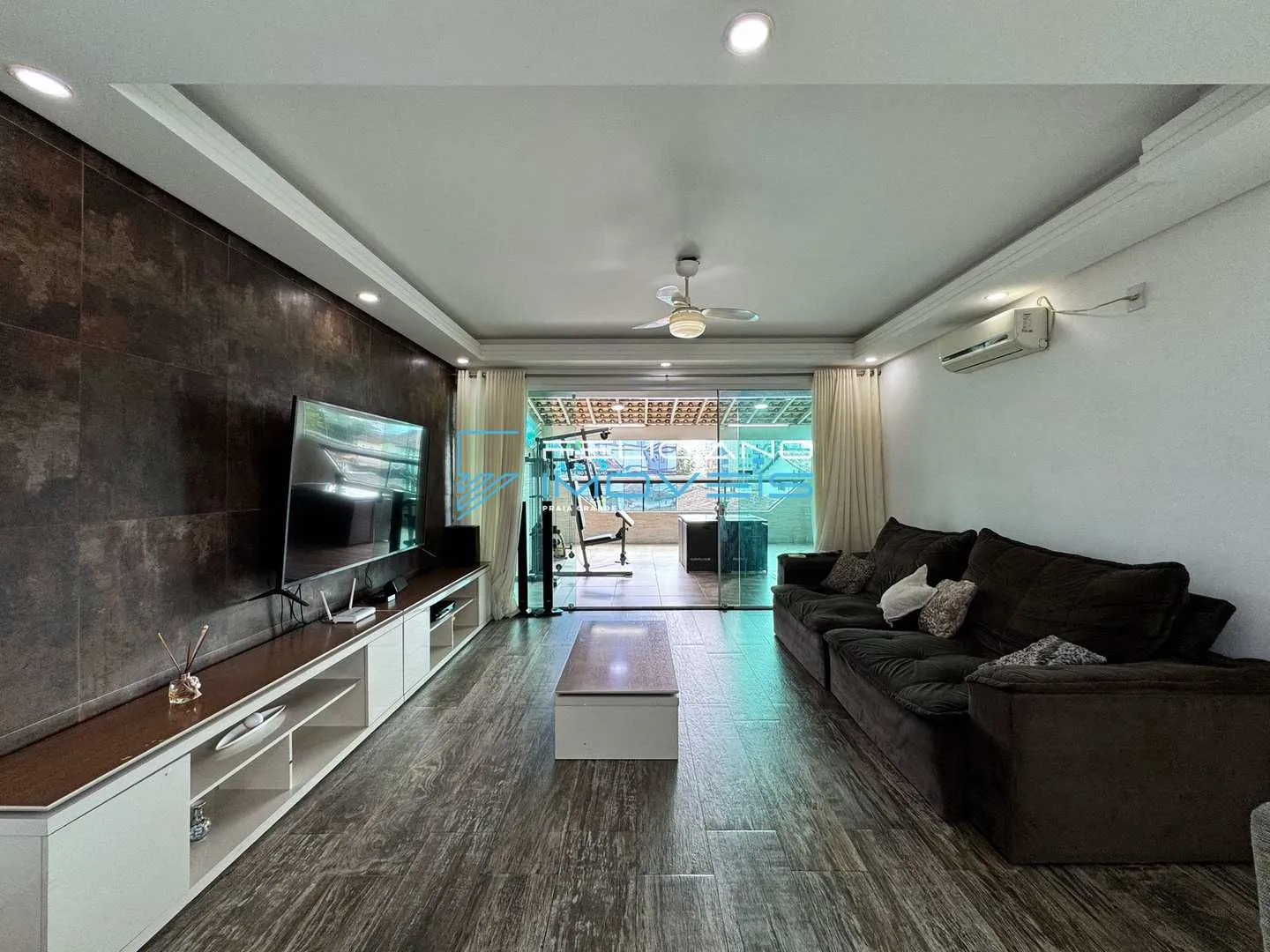 Imagem Casa com 3 quartos, Boqueirão, Praia Grande - R$ 1.79 mi, Cod: 5559