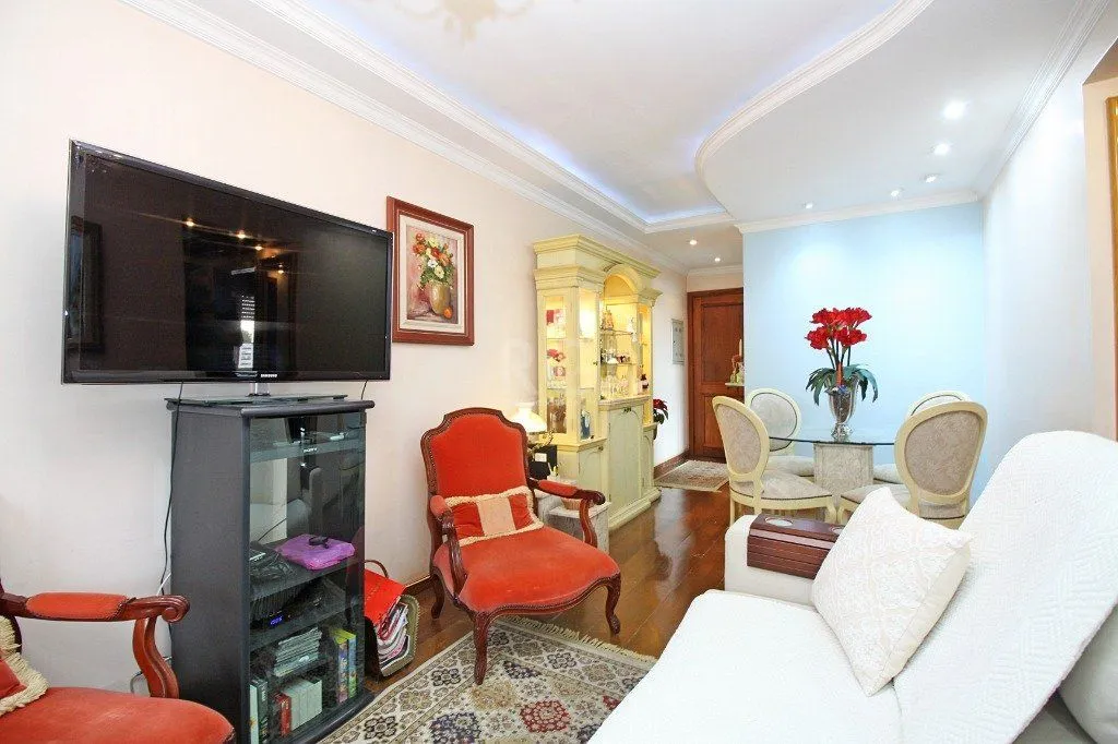 Imagem Apartamento para Venda - 72m², 2 dormitórios, 1 vaga - Passo da Areia