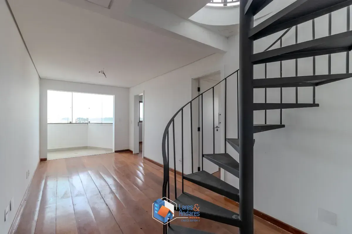 Foto do imóvel Cobertura para venda em Nova Piraju com 2 quartos, sendo 1 suíte, 114m² em Rua Nhu-Guaçu