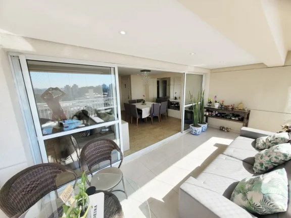 Imagem Apartamento 137M², 3Q, 1 Suíte, 4 Banheiros, 2 Vagas, Varanda, Condomínio Clube, Academia, Piscina, Sauna, Salão de Festas, Churrasqueira, Personal.