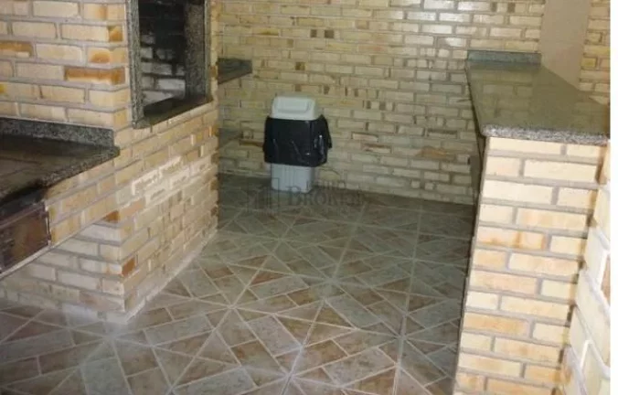 Imagem Casa semi mobiliada em Balneário Camboriú.