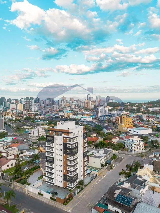 Imagem Apartamento a venda com 2 dormitorios no centro de Torres/RS