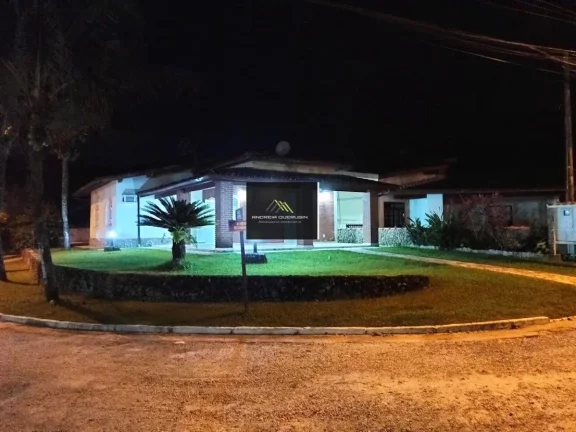 Imagem Casa em Condomínio para Locação em Ubatuba / SP no bairro Horto Florestal