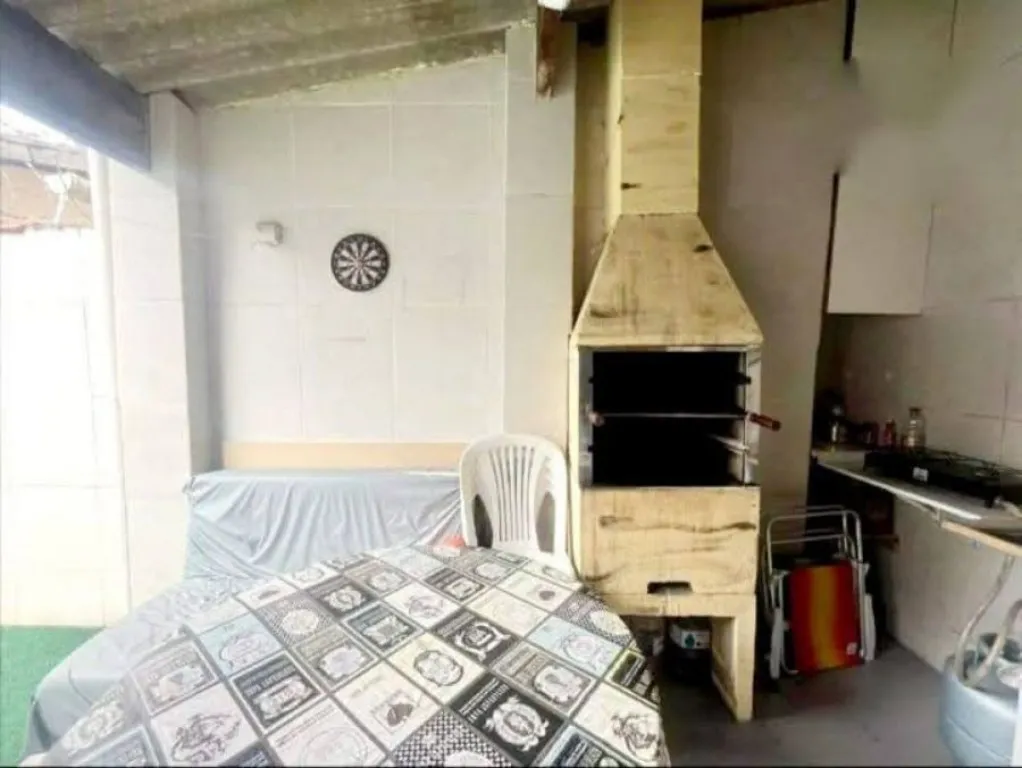 Imagem CASA COM 90,00 m² - MARACANÃ - PRAIA GRANDE SP