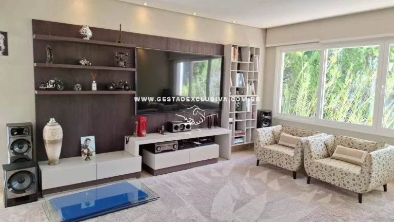Imagem CASA COM 1200 MTS 6 SUITES, CHAMONIX ITATIBA