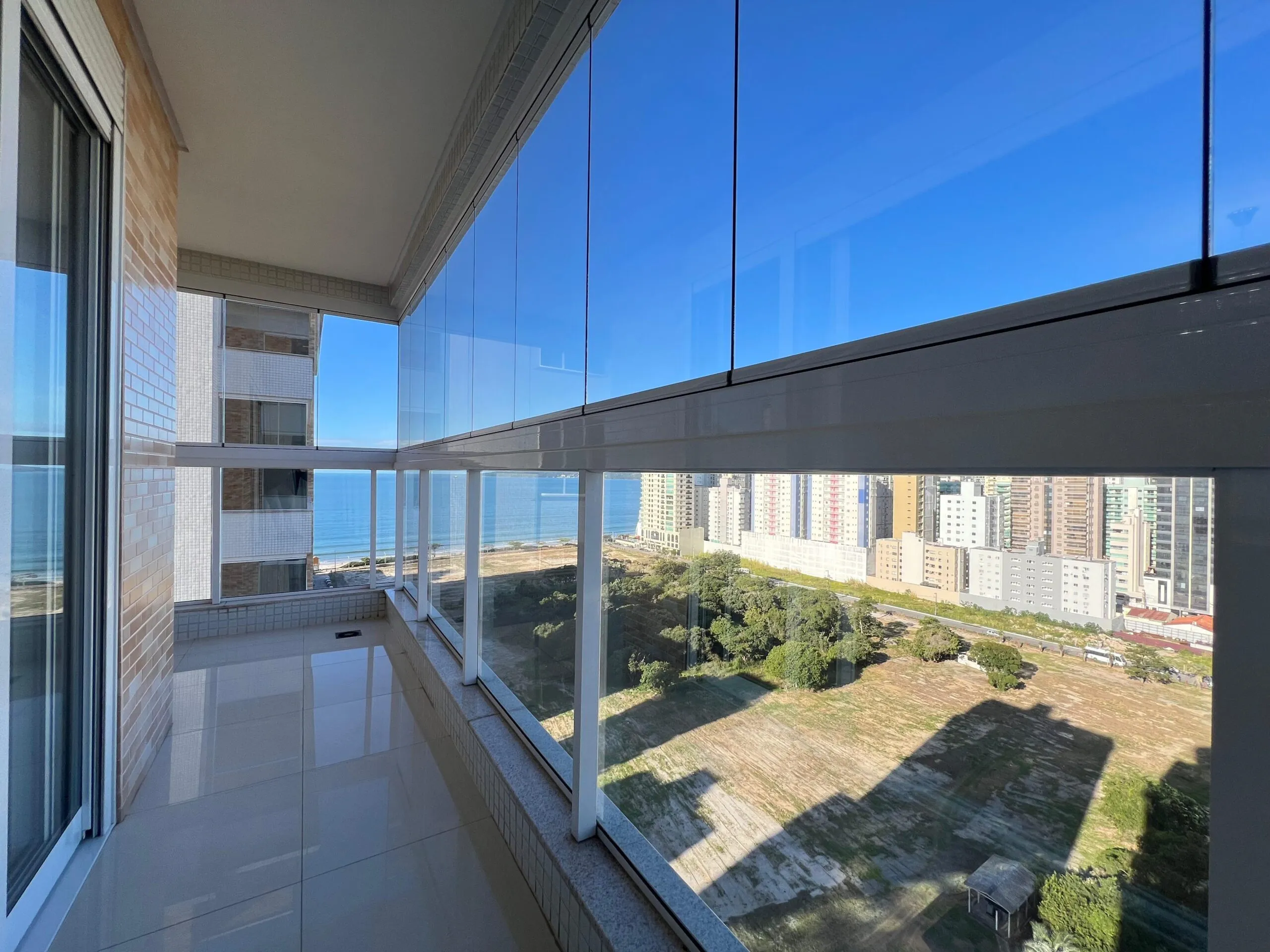 Imagem Apartamento com vista para o mar à venda com 200m2 por R$ 7.200.000,00