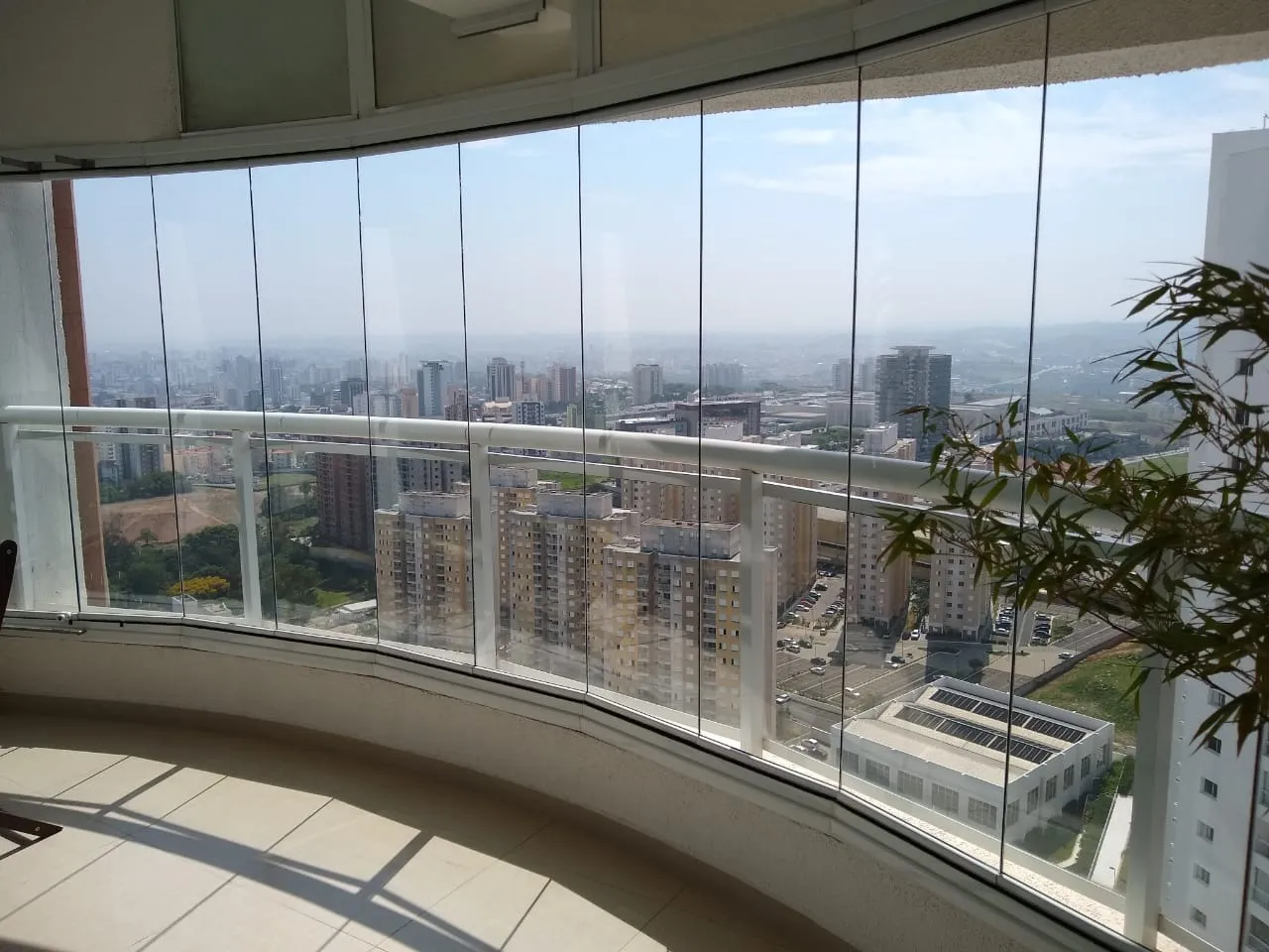Imagem Apartamento 3 Suítes, 236 m² Condomínio L' Essence, Rua do Mercadão Parque Campolim.