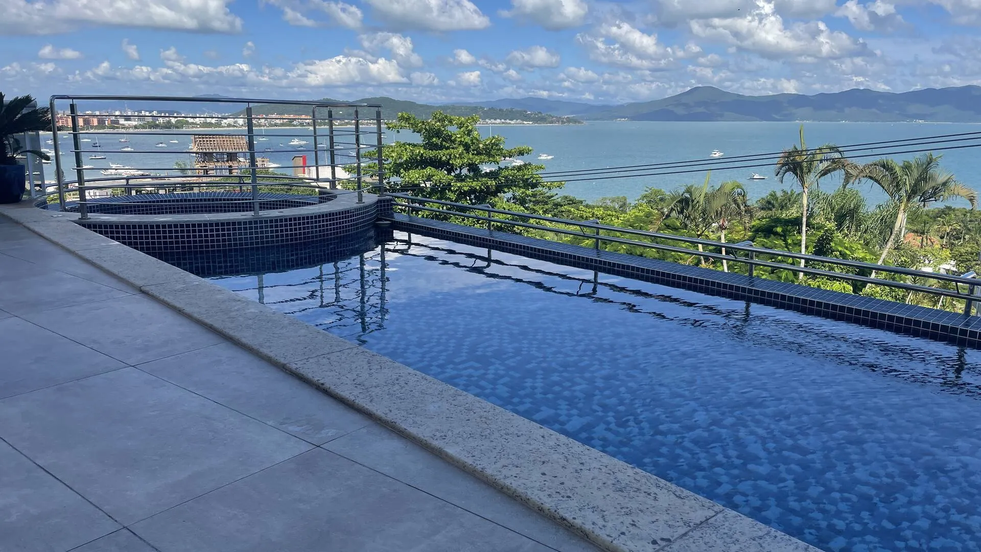 Imagem Apartamento 3 dormitórios em CanaJurê - Florianópolis- SC