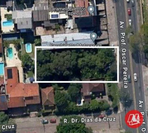 Imagem No bairro Glória, terreno de 450 m²
