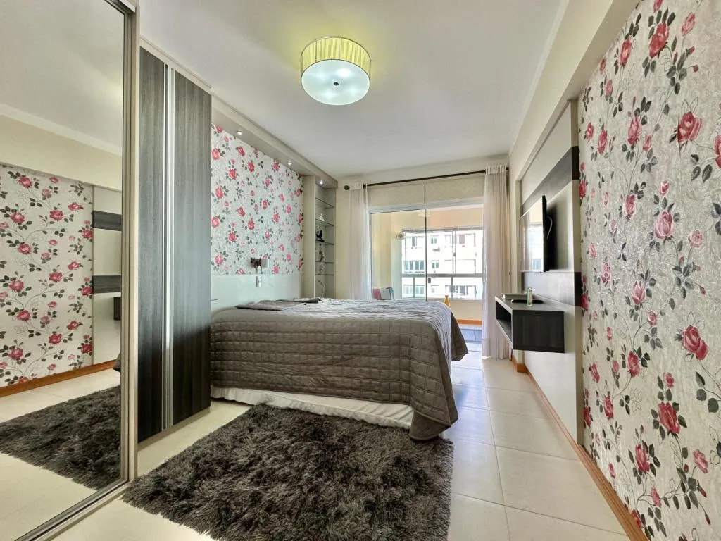 Imagem Apartamento 2 Dormitórios - Bairro Centro