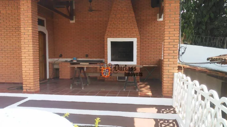 Imagem Chácara com 3 dormitórios à venda, 2040 m² por R$ 1.350.000,00 - Jardim Estância Brasil - Atibaia/SP